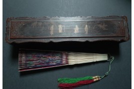 Pink and blue from China, 19th century fan