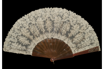 The Countess's flowers, late 19th century fan
