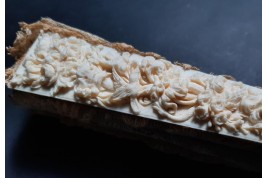 L’amour, les roses et les serpents, éventail vers 1860-70