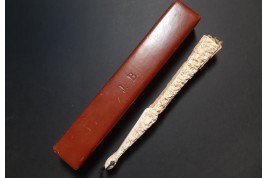 L’amour, les roses et les serpents, éventail vers 1860-70