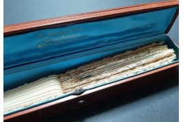 L’amour, les roses et les serpents, éventail vers 1860-70