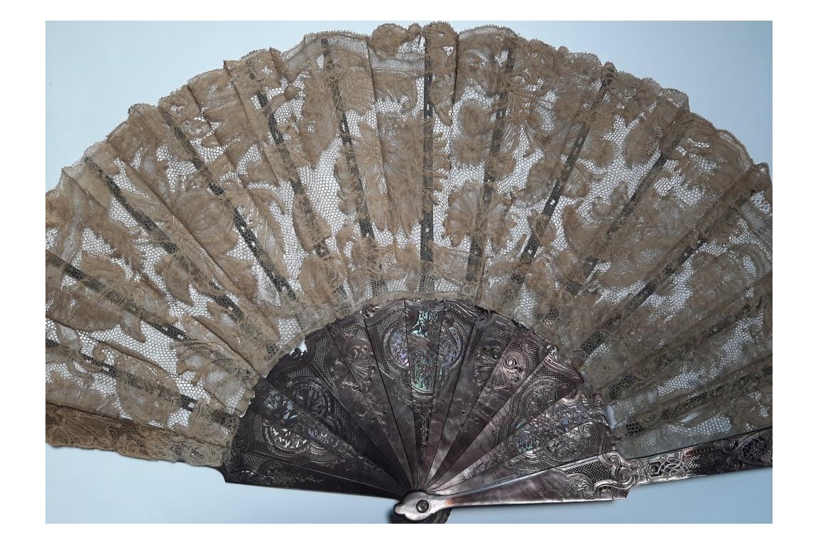 Flowers and gardening, fan circa 1880-1890