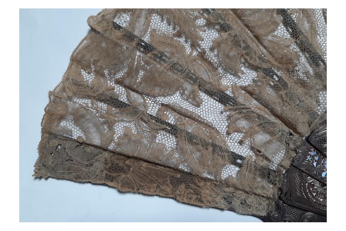 Flowers and gardening, fan circa 1880-1890