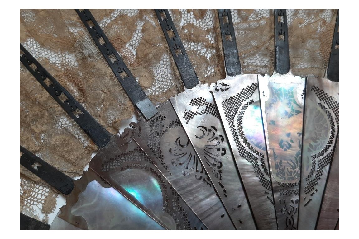 Flowers and gardening, fan circa 1880-1890