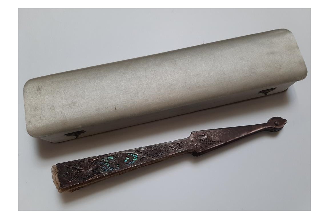 Flowers and gardening, fan circa 1880-1890