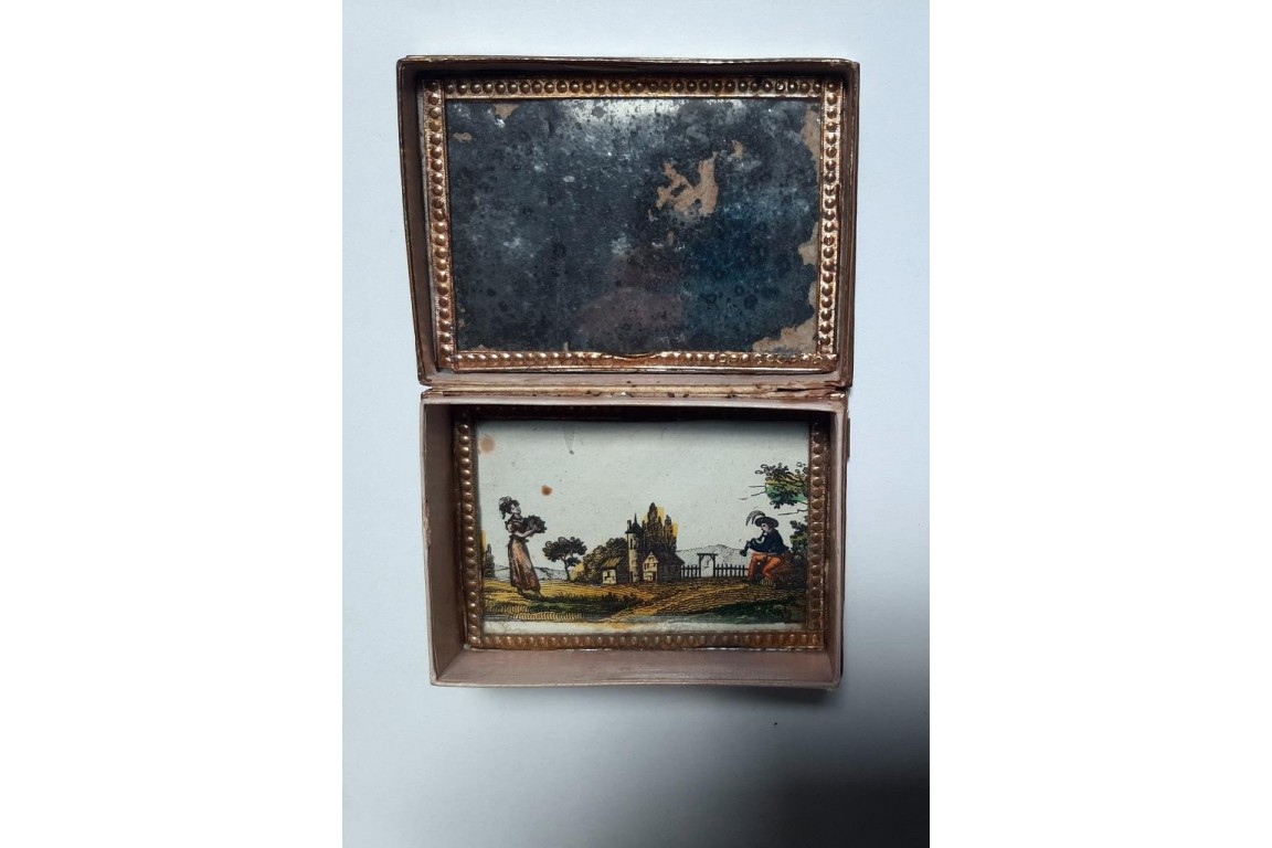 The gilded monkey. Romantic period box