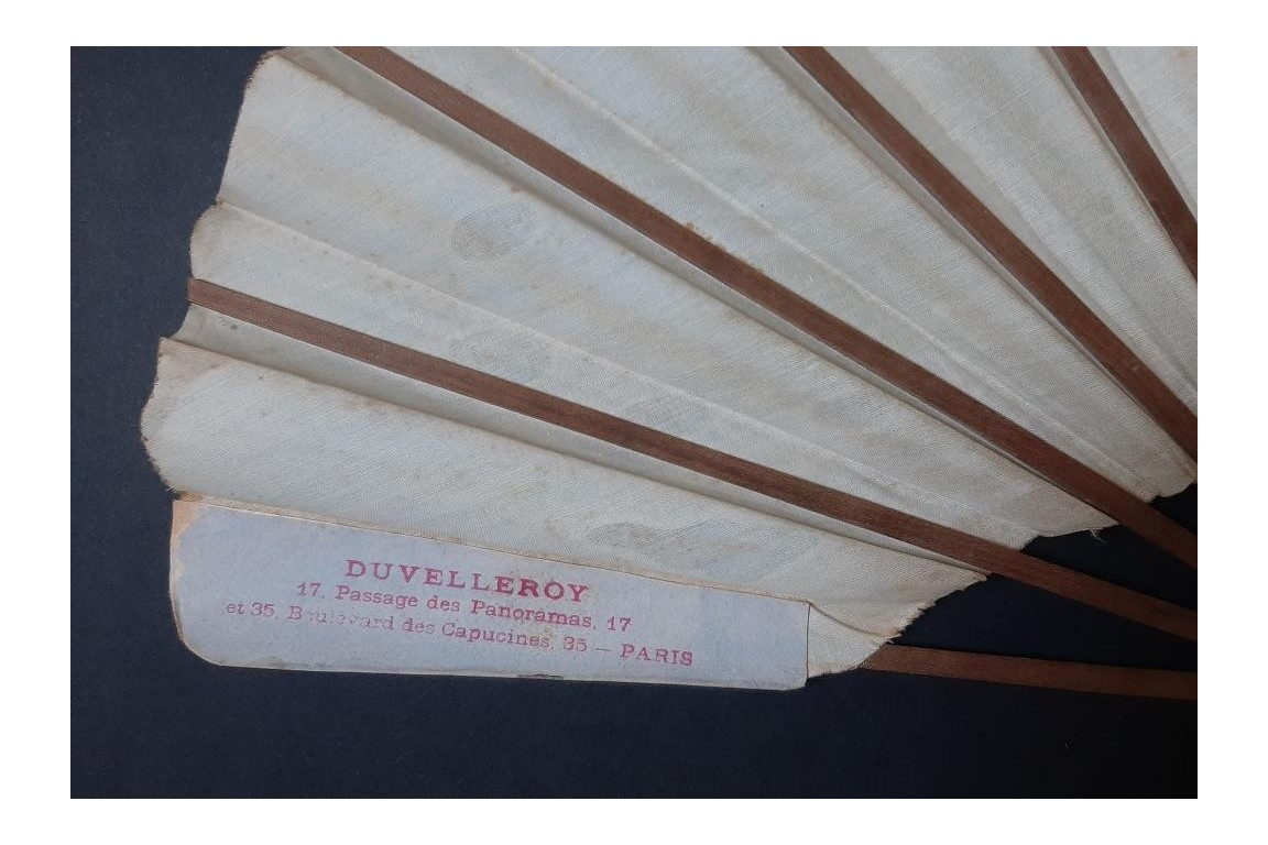 Cochon et papillon de Daudet, éventails Duvelleroy vers 1900