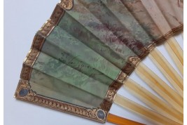 Trottez ! Éventail de Van Garden vers 1900-10