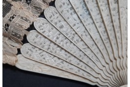 Chinese bird, late 19th century fan