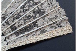 Chinese bird, late 19th century fan