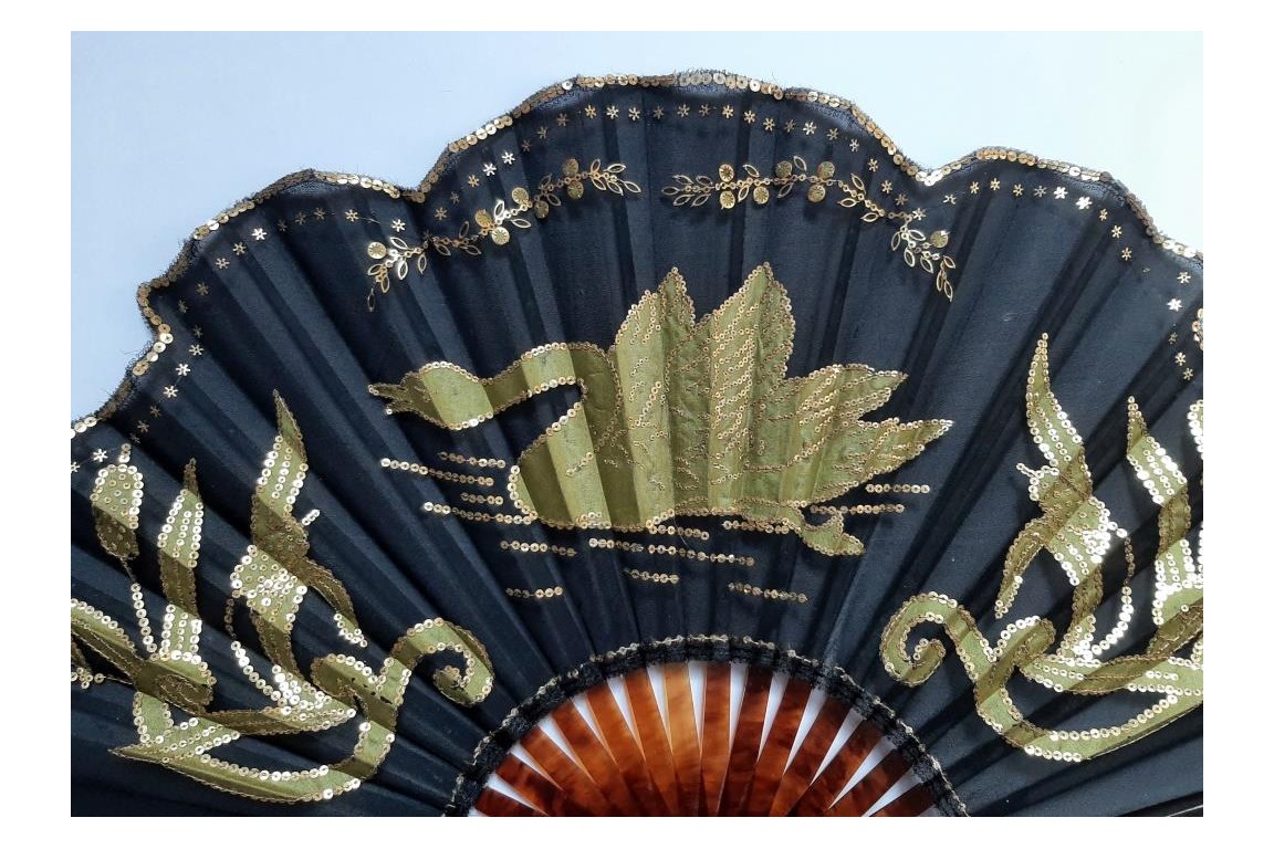 Green swan, Art Nouveau fan
