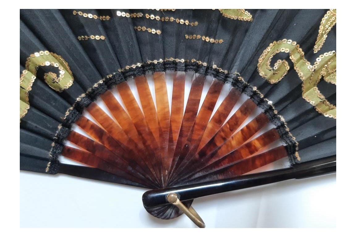 Green swan, Art Nouveau fan