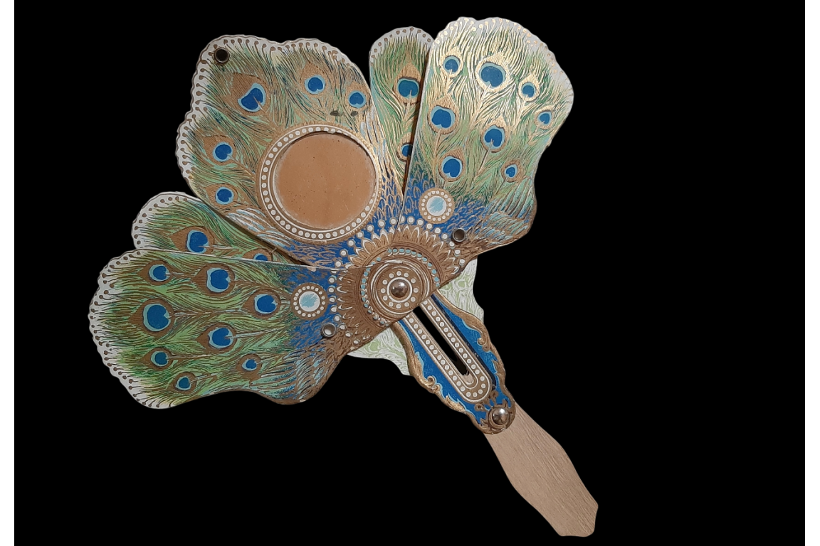 Beau comme un paon. Ecran miroir, vers 1900