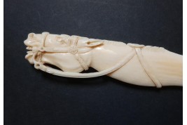 Cheval, coupe-papier XIXème
