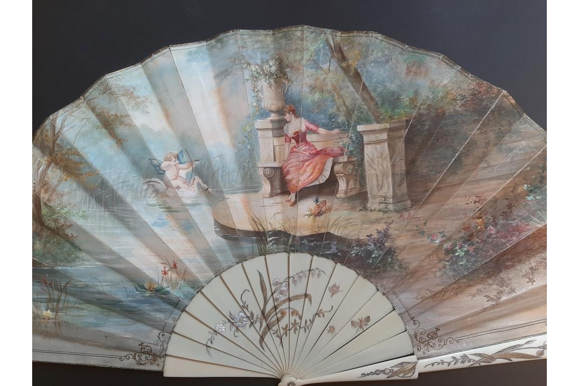 Cygne et muguet de l'amour, éventail de Marie Dumas ers 1890