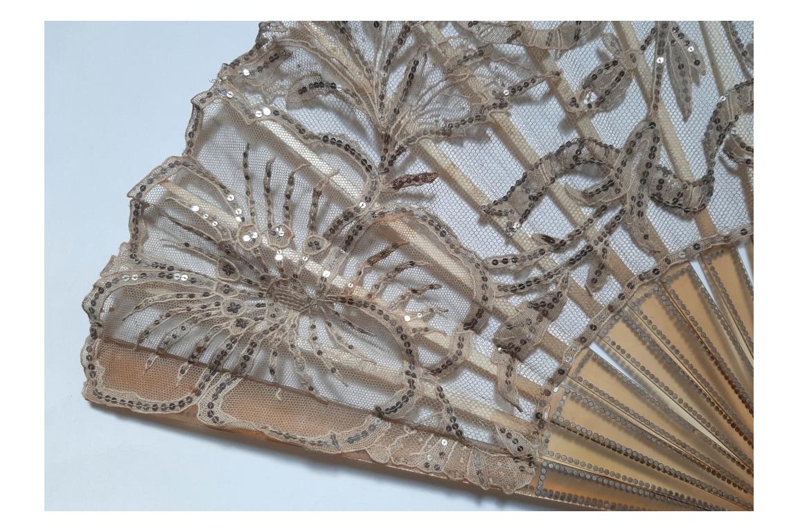 Butterfly foraging, Art Nouveau fan
