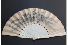 Fleurs et papillons, éventail vers 1860-70
