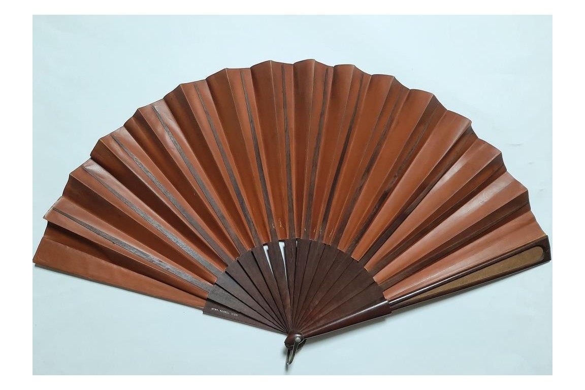 The dogs, by Rodeck, late 19th century fan