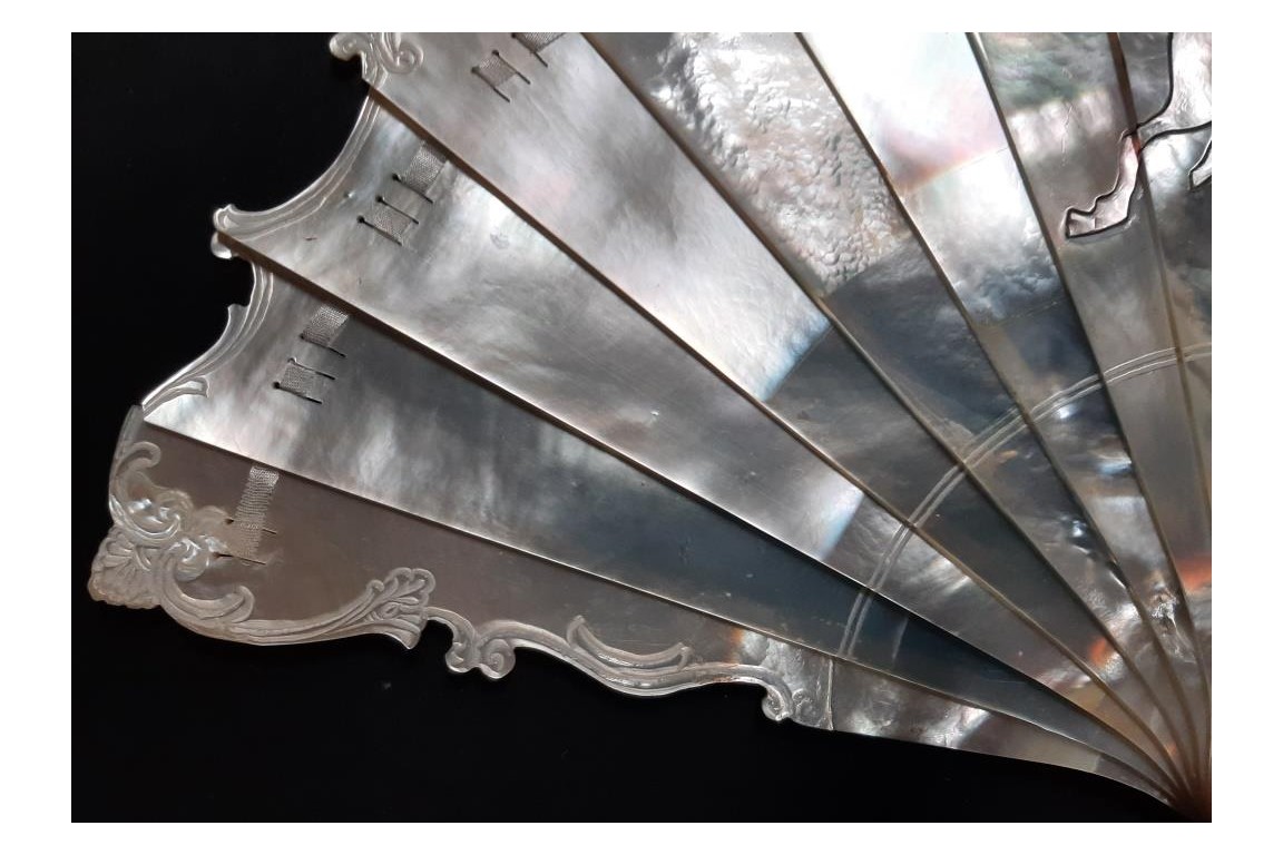 Wild horse, contemporary fan by Blay Villa