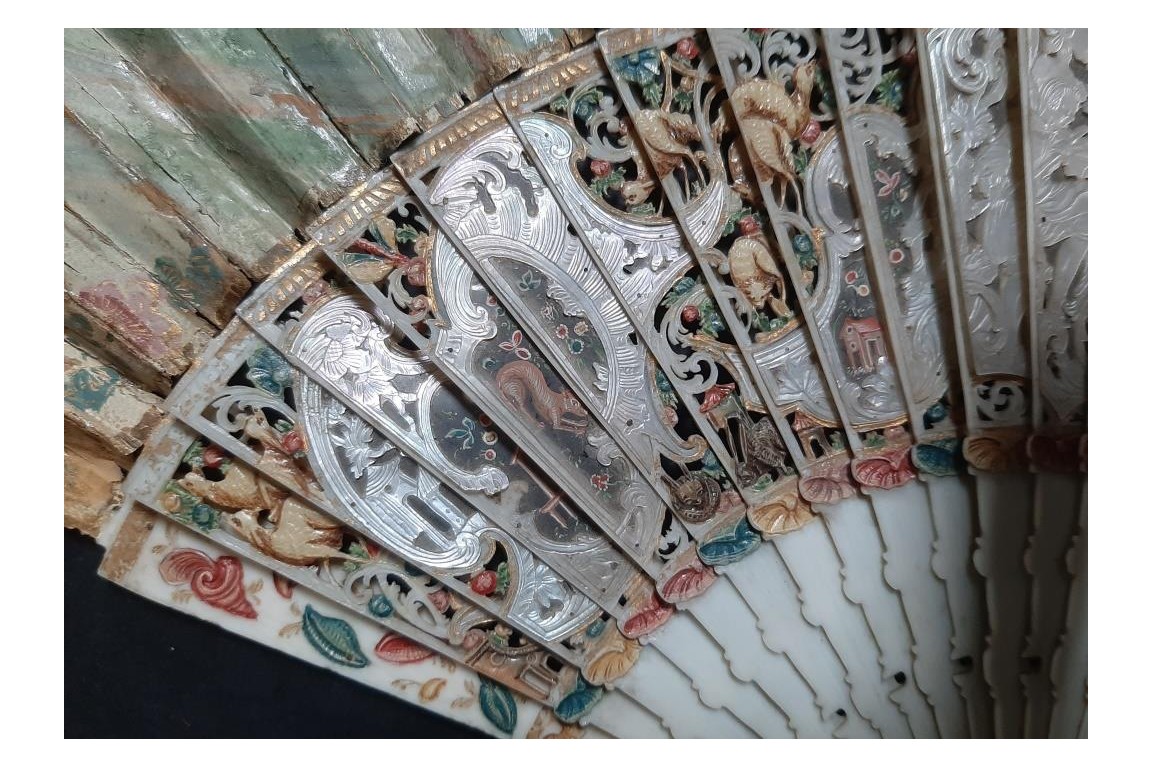 The sacrificial lamb, fan circa 1740
