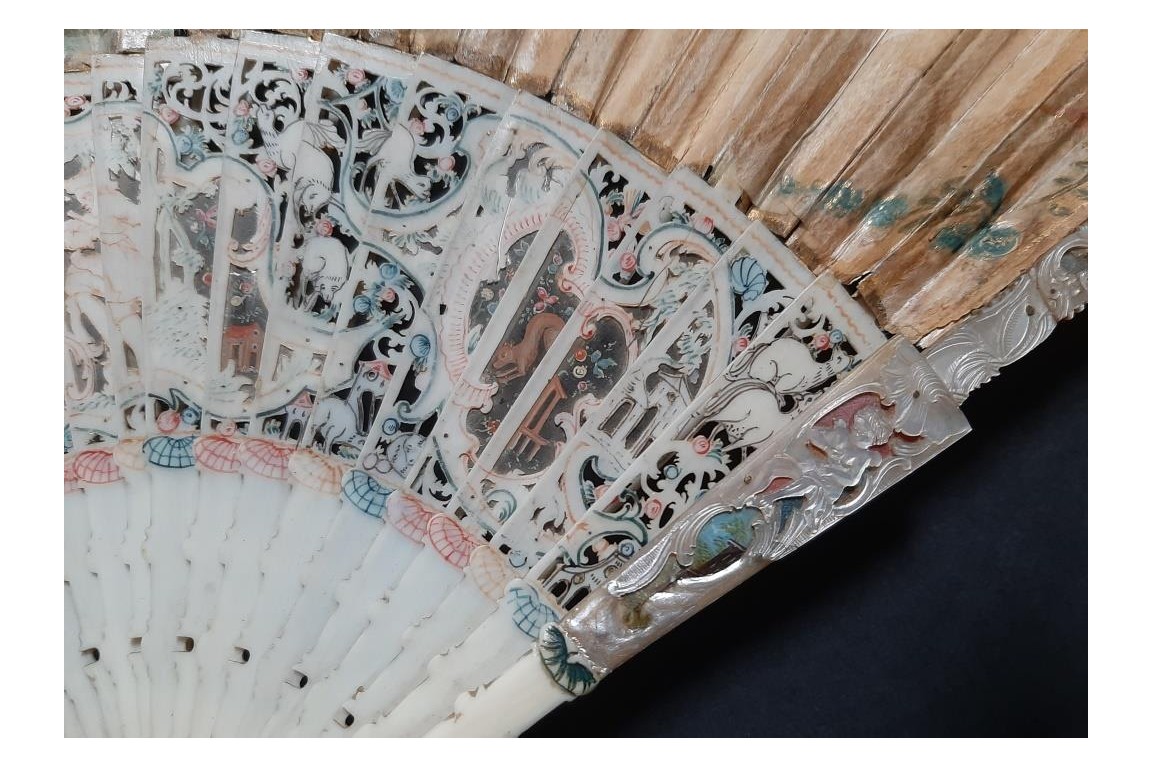 The sacrificial lamb, fan circa 1740