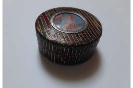 Cavalier King Charles, 18th century snuffbox