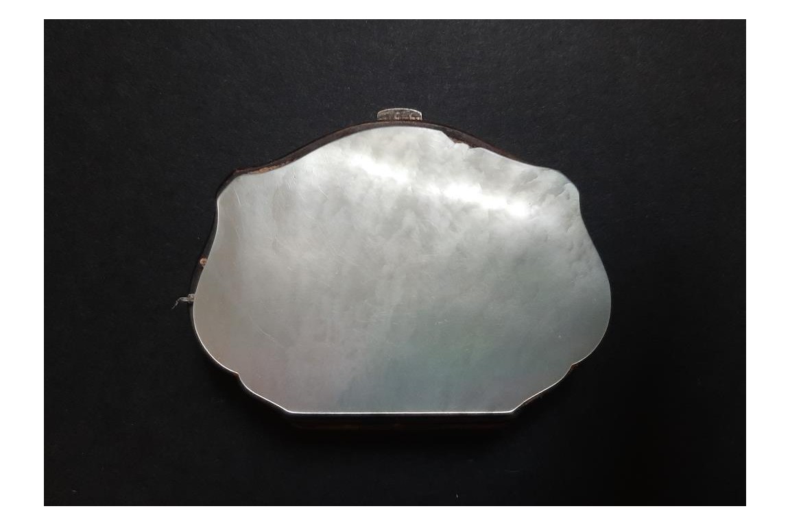 Dog, 19th century purse