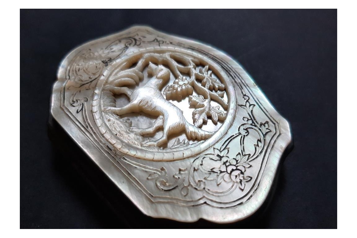 Le chien, porte-monnaie XIXème siècle