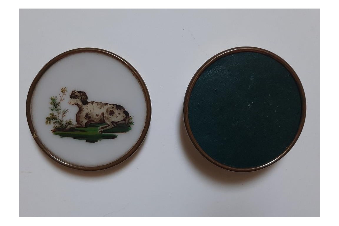 Dog candy, box circa 1820-30