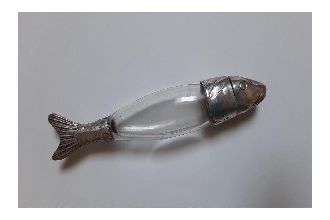 Le poisson, flacon à sel, XIXème siècle