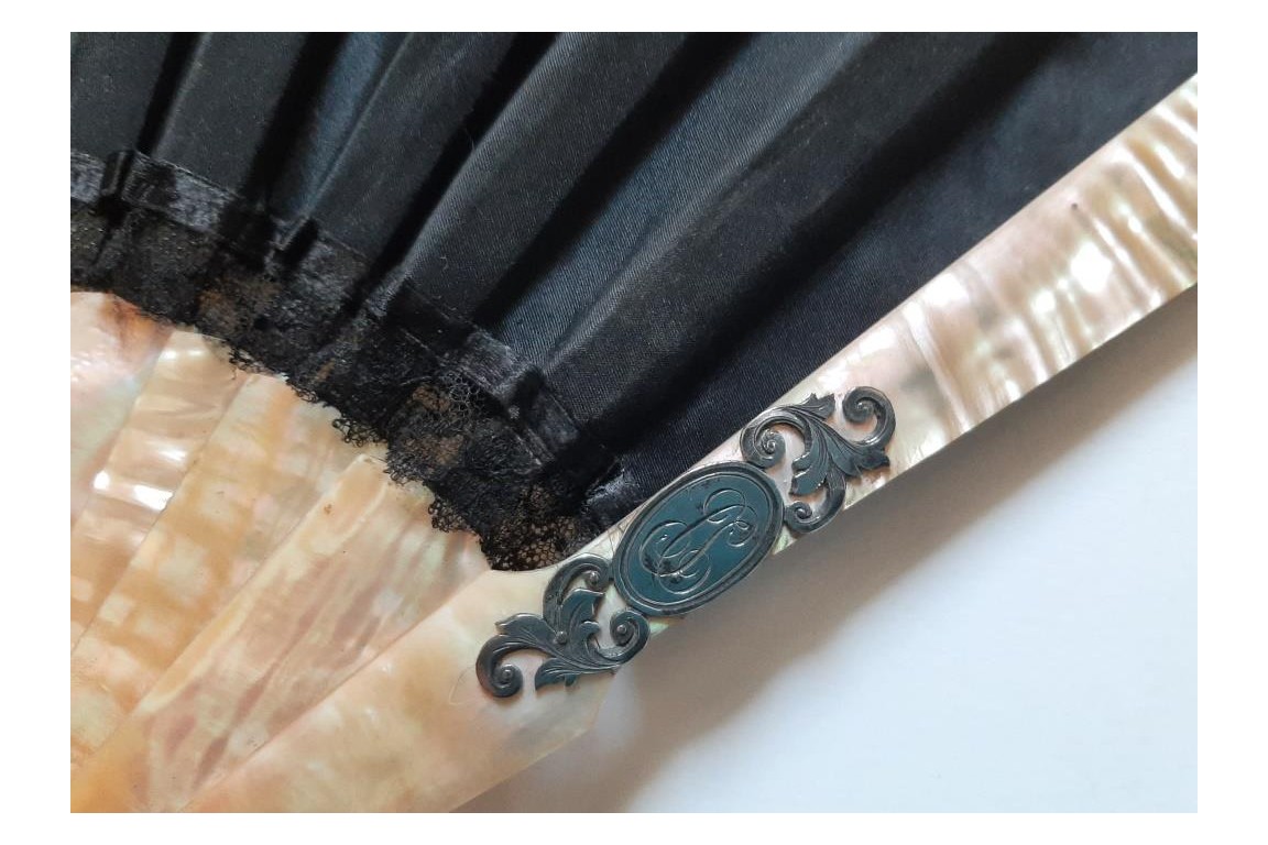 Female sensuality,  fan by Alexandre Courtines circa 1895