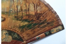 Dames de qualité saluant le roi, éventail d'après Maurice Leloir, début XXème siècle