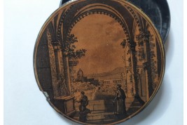 Husband spanking his wife, curiosa snuffbox 19th century