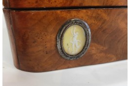 Wedgwood women, jewelry box, 19th century