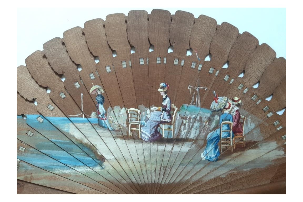 Élégante en bord de mer, éventail fin XIXème