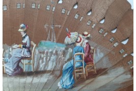 Élégante en bord de mer, éventail fin XIXème