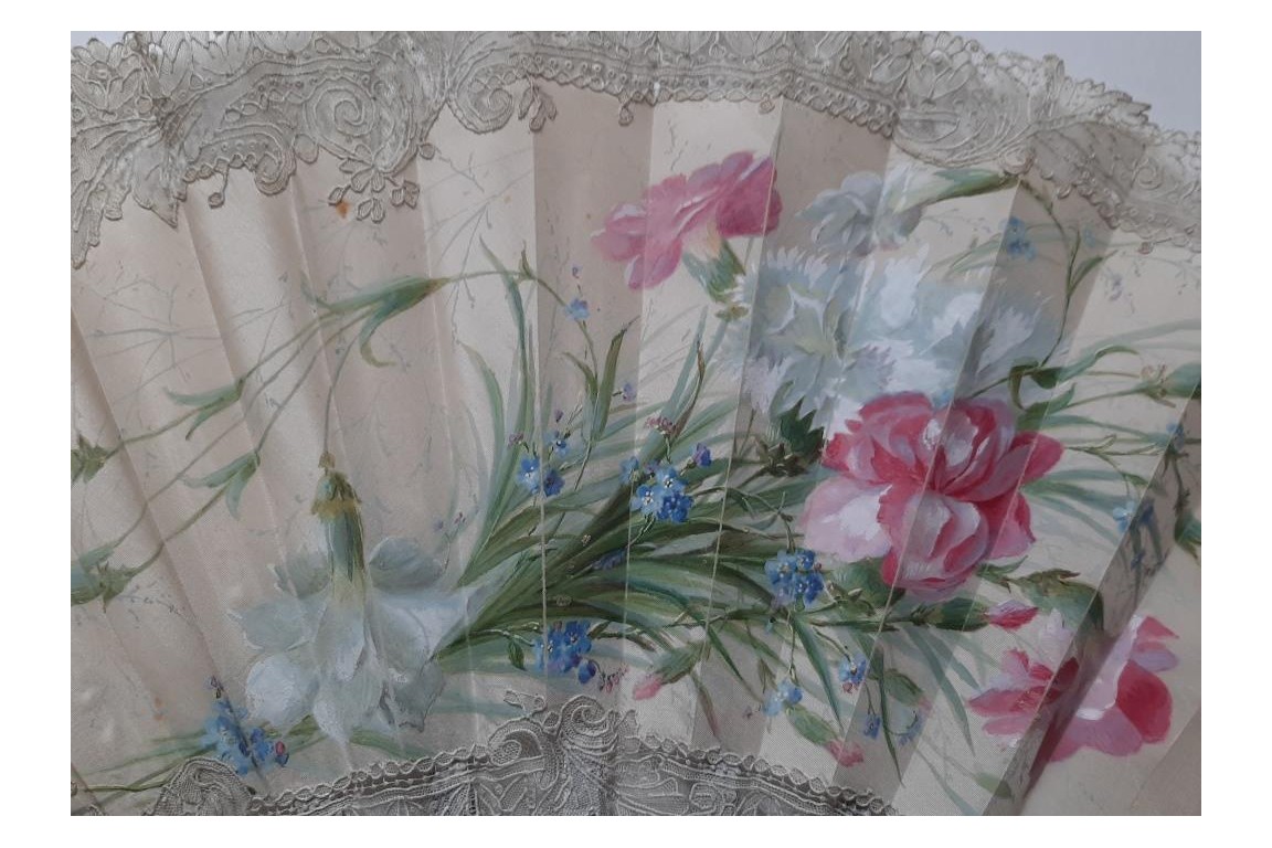 Beauty  with carnations,  Second Empire period fan