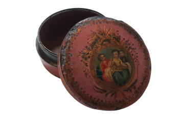 Which one to choose ?  Bergamot box, 18th century