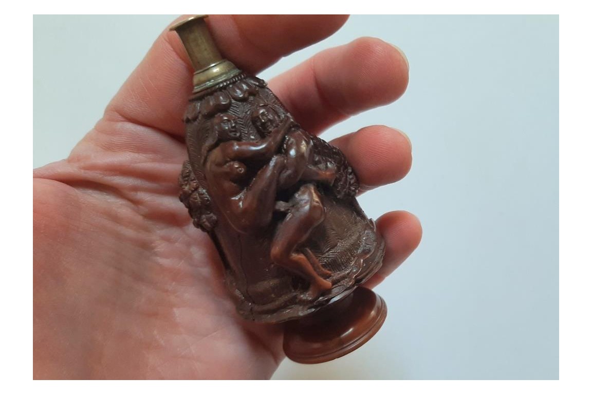 Carnal pleasure, snuffbox19th century