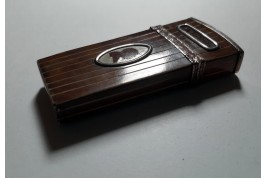 Men's silhouettes. Souvenir d'amitié case, late 18th century