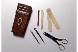 Men's silhouettes. Souvenir d'amitié case, late 18th century