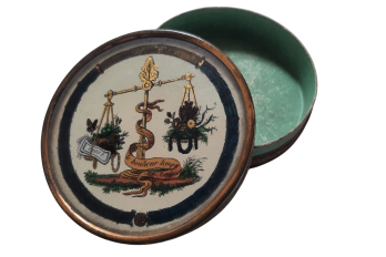 Sweets for friendship, candy box from confectioner Masson 1830