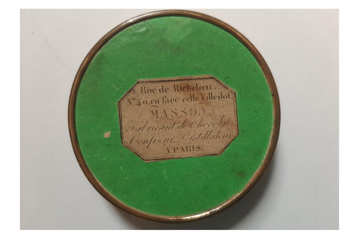 Sweets for friendship, candy box from confectioner Masson 1830