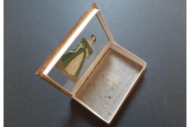 Elegant Mademoiselle George. Candy box circa 1833