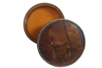 Une petite femme s'occupant à savonner, d'après Chardin., boîte XIXème siècle