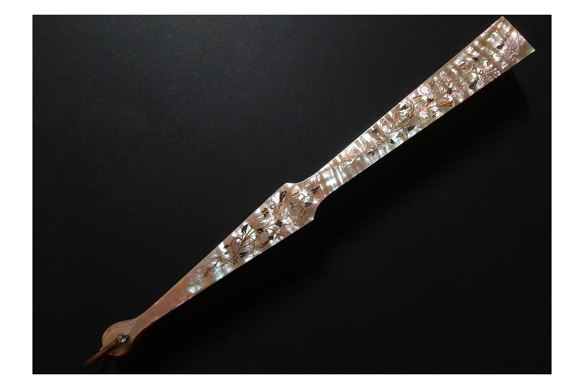 The love triangle, fan by Roubaudi, circa 1870-80