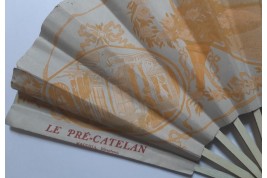 Femmes d'après Georges De Feure, éventail et feuille