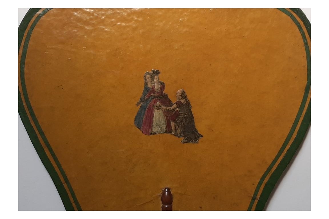 Femmes et hommes du XVIIIème siècle, écrans en arte povera