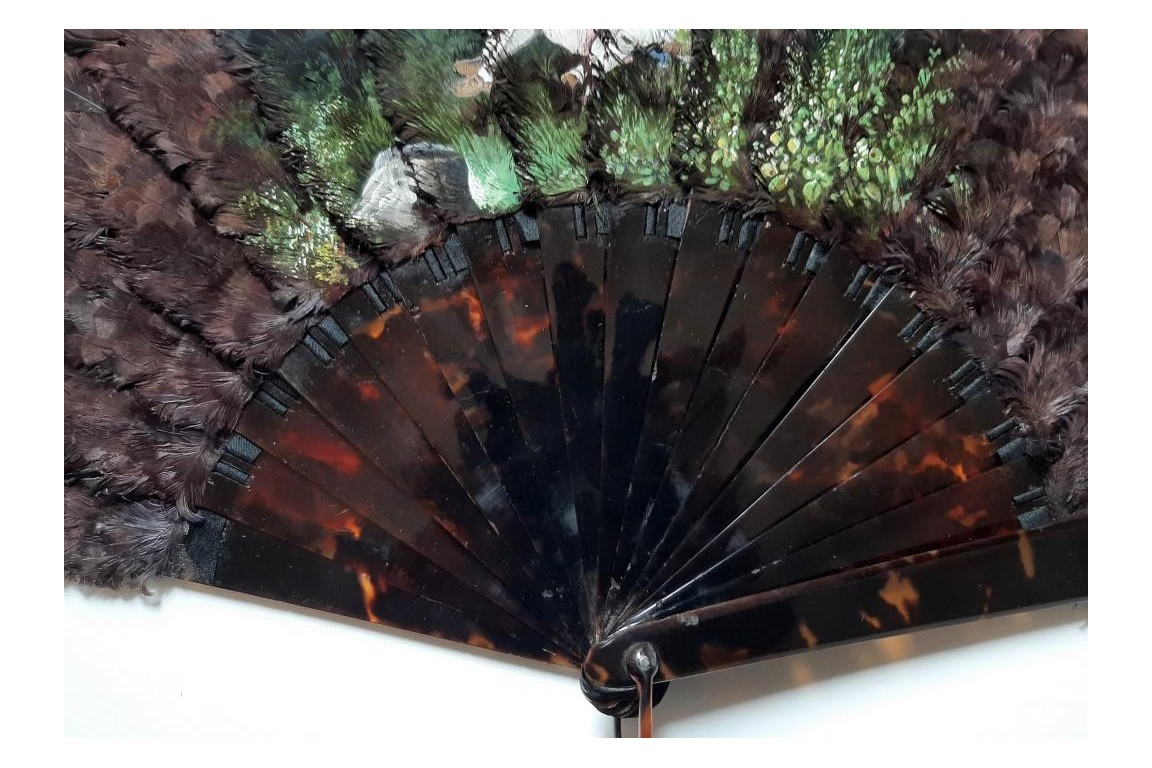Girls, feather fan circa 1900