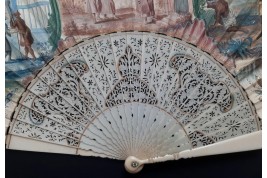 Exotismes en camaïeu, éventail vers 1740-50